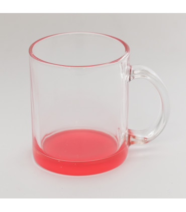 tasse en verre fond rouge