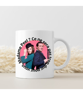 mug chapeau melon et bottes de cuir