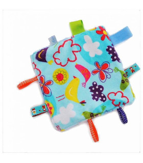 doudou avec oiseau et nuages