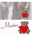Broderie ours avec coeur