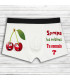 Boxer les cerises, rigolo et pratique