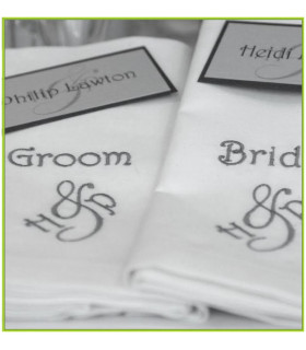 Serviette de table avec broderie