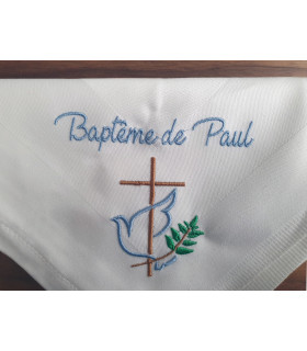 serviette bapteme brodee