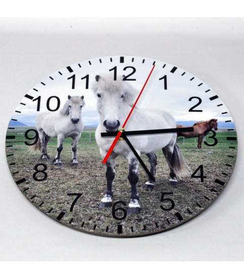 horloge mdf avec cheval